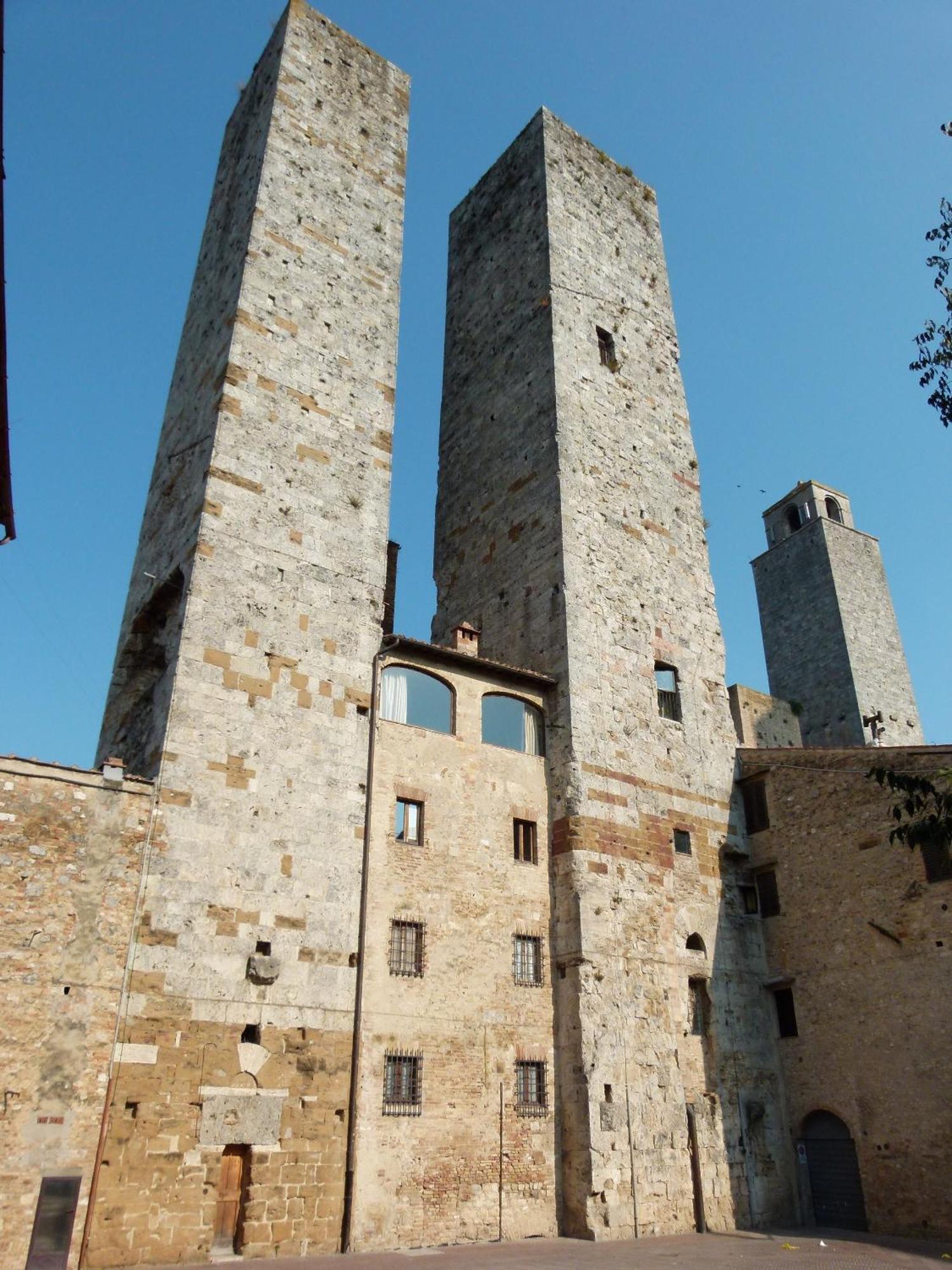 Апартаменты Il Borgo Antico Сан-Джиминьяно Экстерьер фото