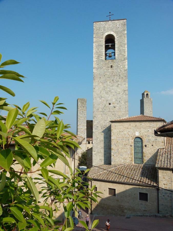 Апартаменты Il Borgo Antico Сан-Джиминьяно Экстерьер фото